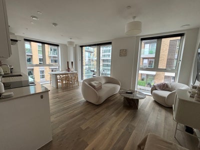 Battersea Flat Available for Weekdays Main Photo