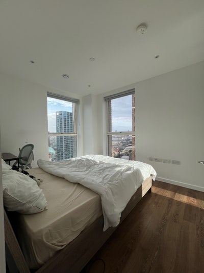 Spacious Double Room Canning Town Main Photo