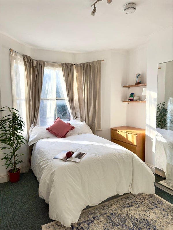 Two Bright & Elegant double Room | Canada Water Main Photo