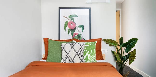 Ensuite Room – Glasgow – Bills Included Main Photo