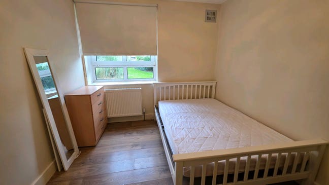 Lovely Double Room - New Flat - St Johns Wood Main Photo