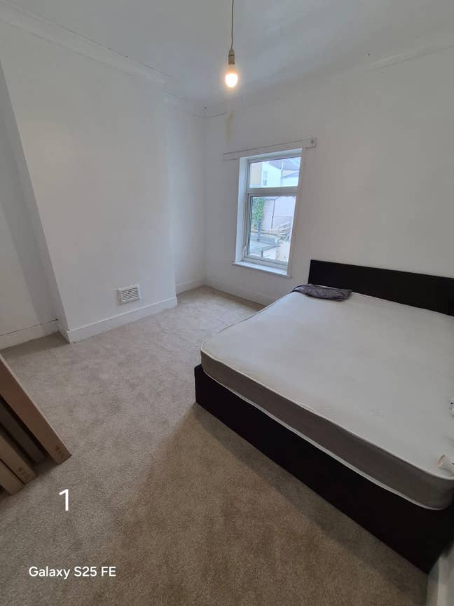2 Rooms available in Woolwich Main Photo