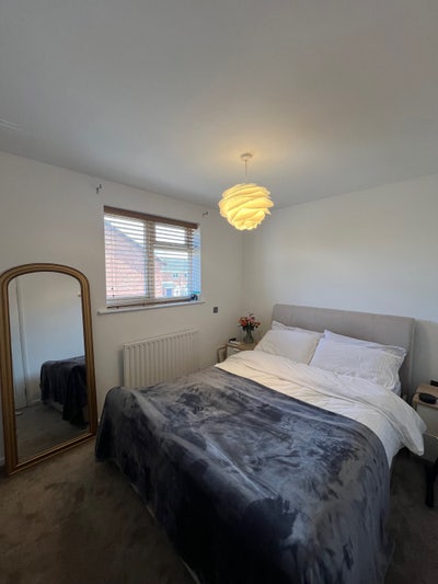 Cozy room in quiet Cul De Sac, Live in landlord Main Photo