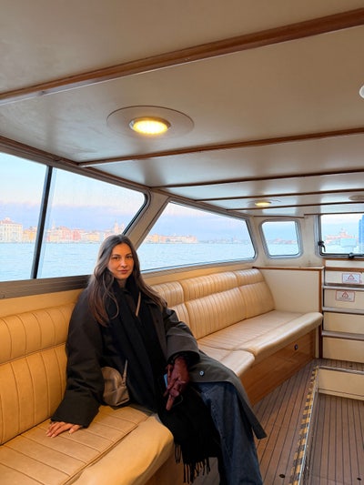 28 year old female looking for house share Main Photo