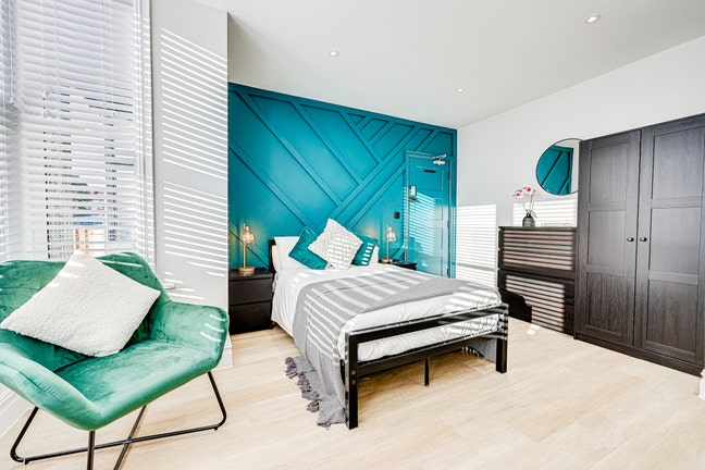 Modern Double Room with Ensuite (No Bills) Main Photo