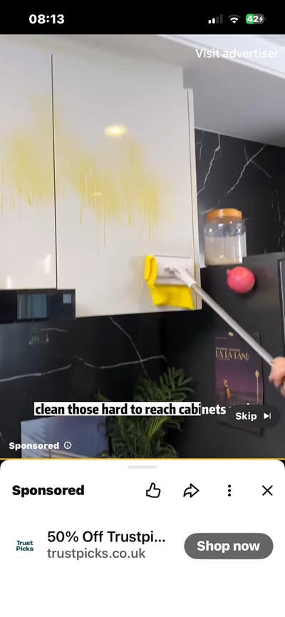 Spacious double room in a two bedroom house ! Main Photo