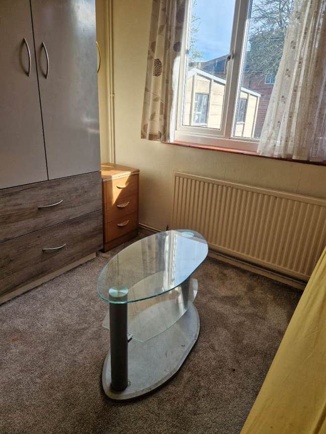 Single Room to let -West Draytor UB7 9HW- &pound;490 Main Photo