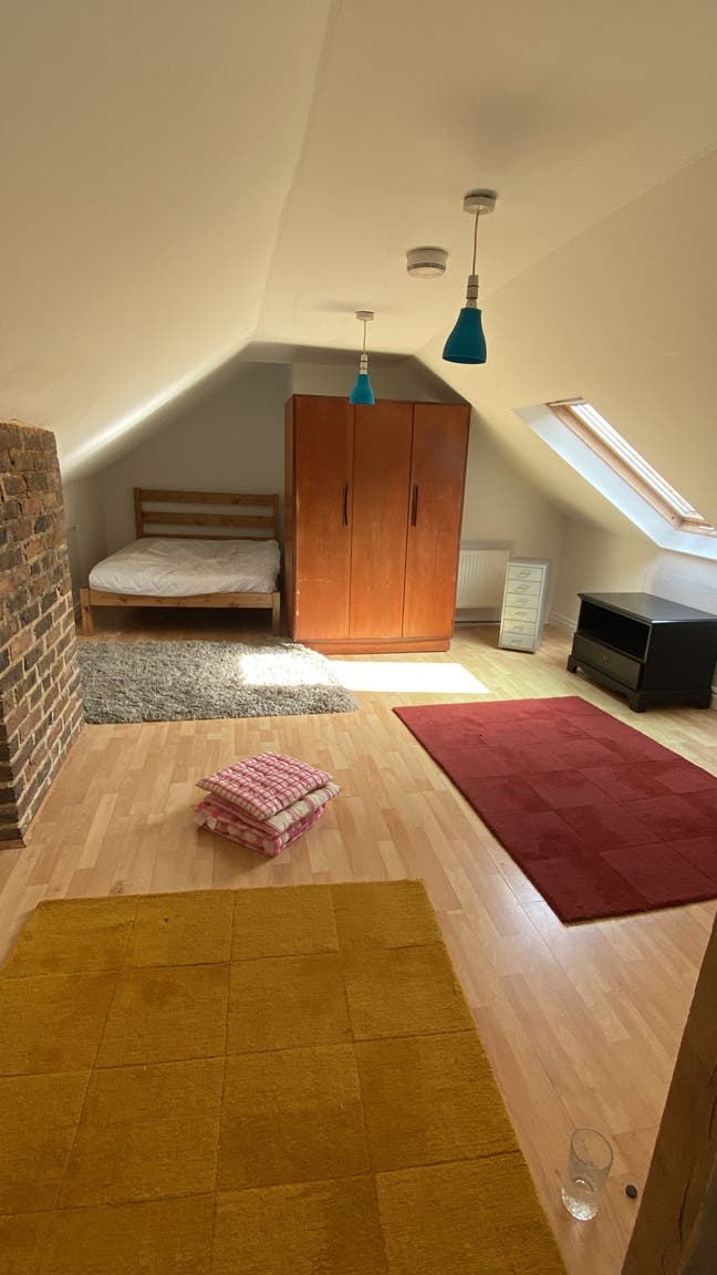 On the search for two new top tenants  Main Photo