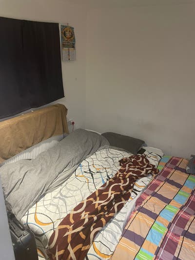 Flat share Cardiff CF24 Main Photo