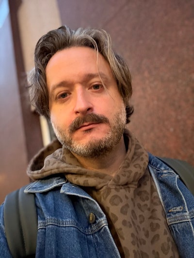 LFR in a gay houseshare SW London prefered Main Photo