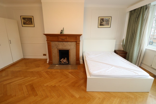2 Amazing Rooms - Ealing W5 - Dream House Main Photo