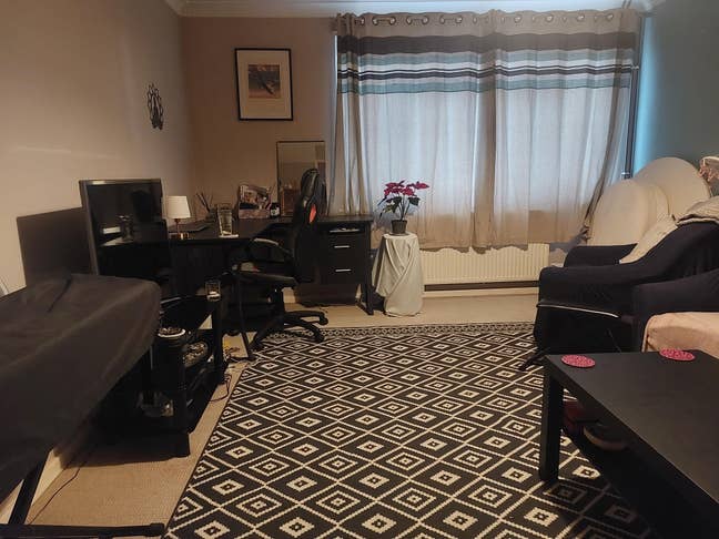 Double room in spacious, quiet maisonette Main Photo