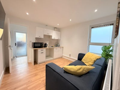 Modern Self-Contained Studio Annex  Main Photo