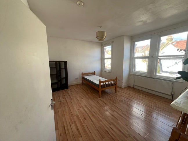 Big Double Room in a Family House  Main Photo