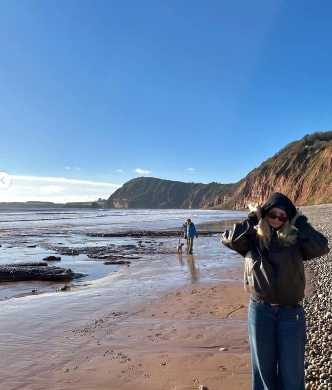 Looking for a flat over the summer in Edinburgh Main Photo