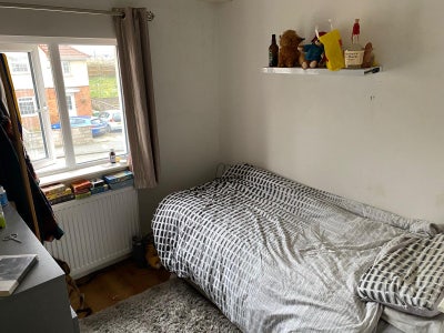 Single Room in Bedminster Main Photo