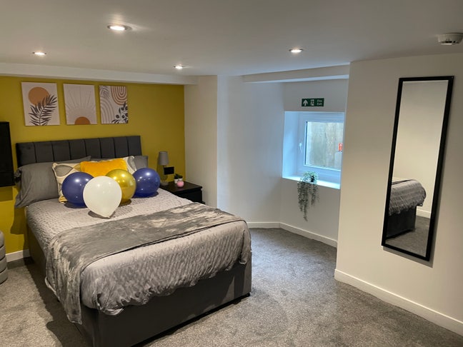 Zero deposit for Double Room for professionals  Main Photo