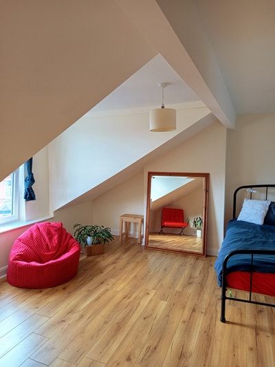 Double loft room in Kings Heath, close to high st Main Photo
