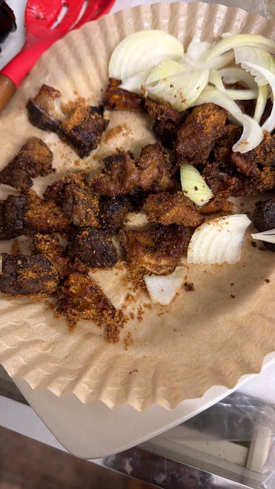 Clean Room Near Bus Stop-Direct to Gatwick Airport Main Photo