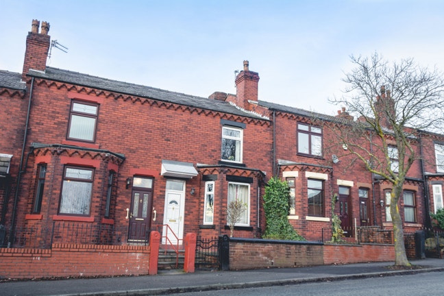  Beech Hill, Wigan WN6 - Room TO RENT Main Photo