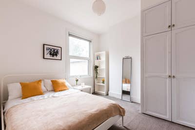 🌅Falling Leaves – Double Room in Charlton SE7🌅 Main Photo