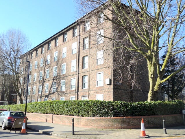 Amazing comfortable living in Deptford Main Photo