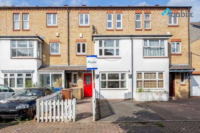 5 Bedroom town house in SE1 zone 1  Main Photo