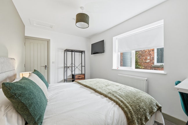 ✨ Premium rooms in central location Main Photo