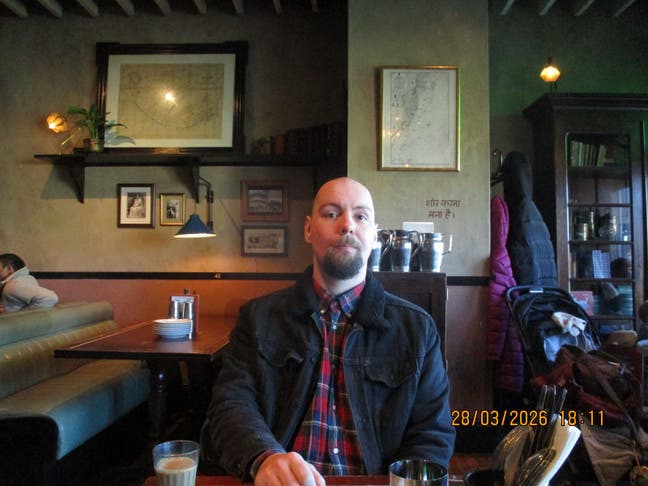 Tony looking for room in or around Glasgow Main Photo