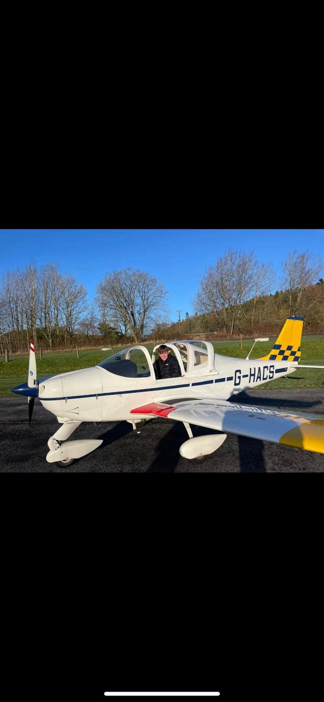 Student Pilot Seeks Accommodation Main Photo
