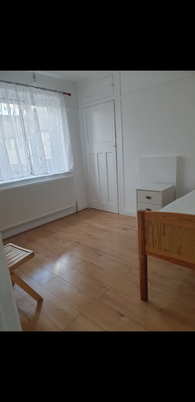 Double room to rent  Main Photo