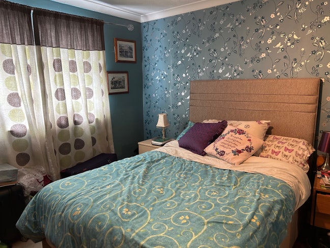 Double room long term let Main Photo