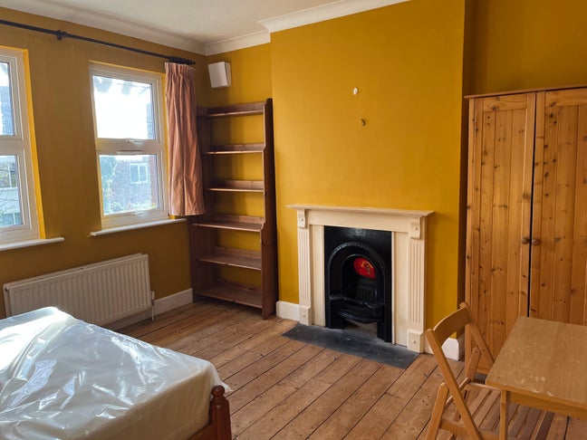 Spacious double in Temple Cowley houseshare Main Photo