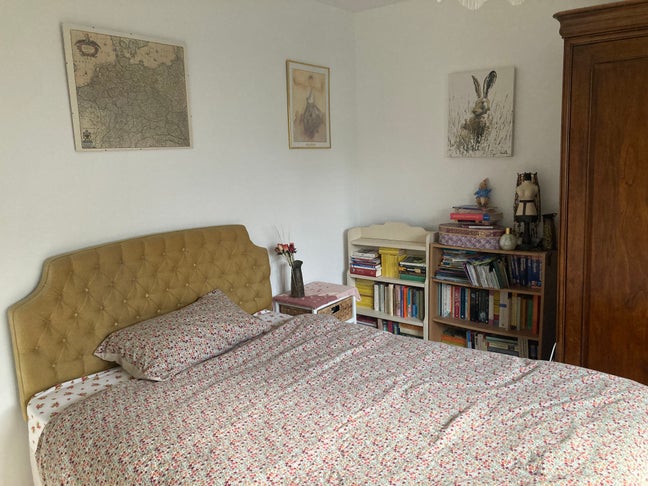 Lovely furnished double room, cental Worcester Main Photo