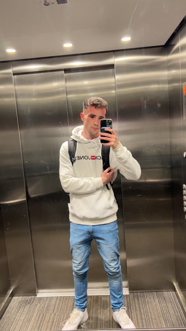 Relocating to Bristol and looking for a frien... Main Photo