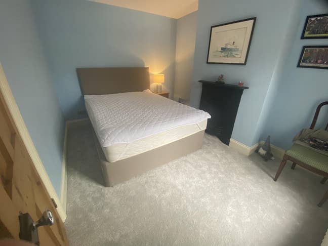 Double Room in immaculate, peaceful home Main Photo