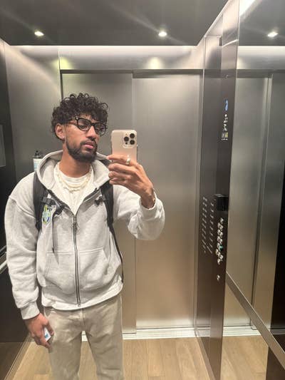 Professiona; seeking a En-Suite Room  Main Photo