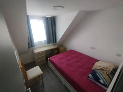 Spare Room near Luton & Dunstable Hospital Main Photo
