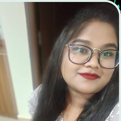 Professional Female seeks a single or double room Main Photo