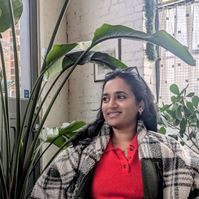 30F working professional - relocating around June  Main Photo