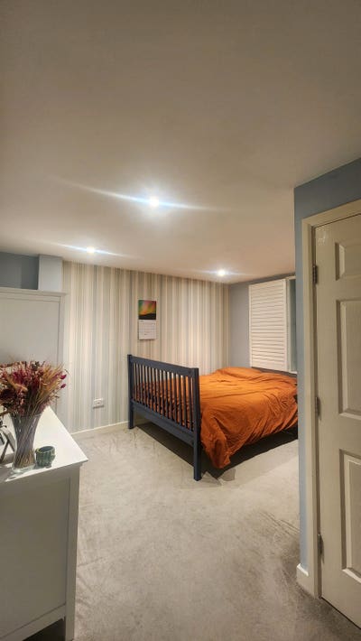 Room with en-suite in Town Centre Horsham Main Photo