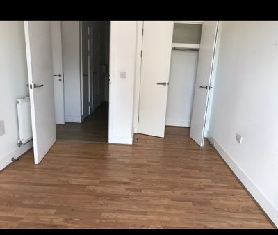 Bright room, great lounge!  1 month Let Main Photo