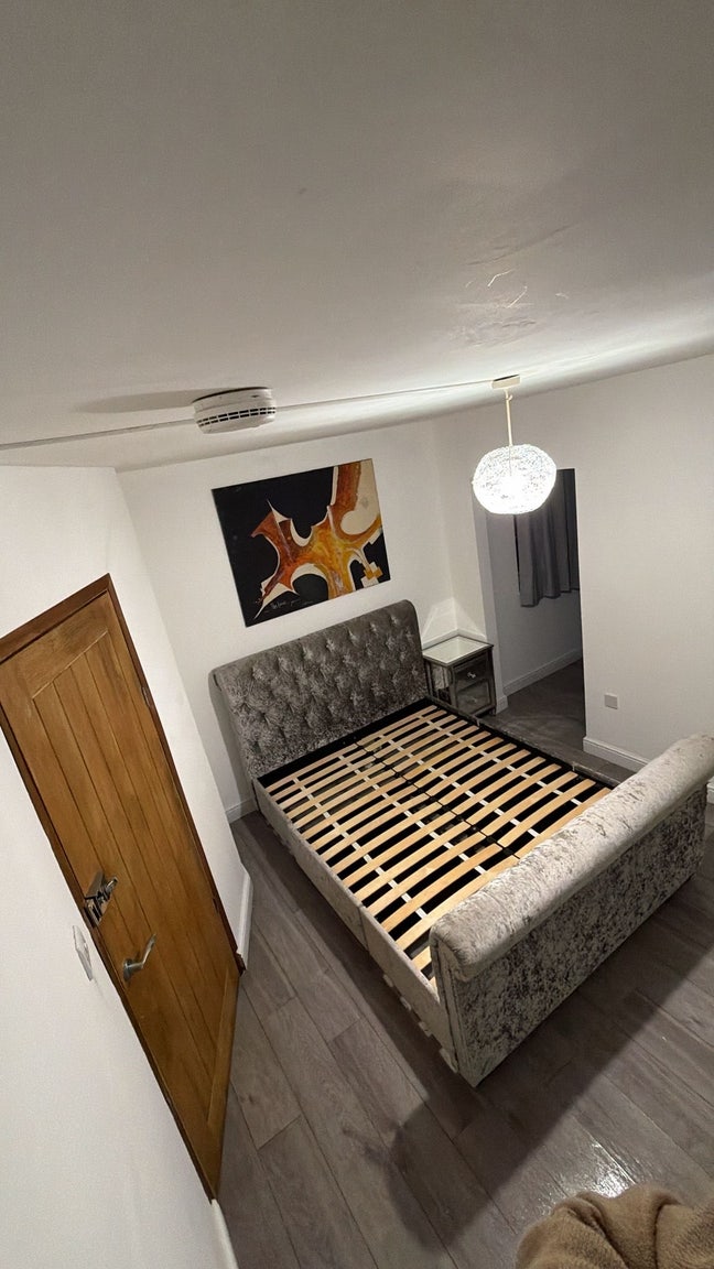 Brand New Large Double Room Main Photo