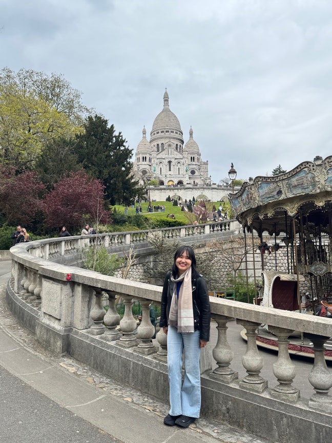 Professional Female seeks a double room Main Photo