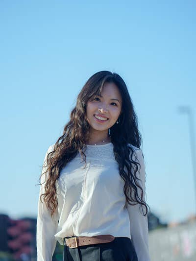 Looking for a lovely female flatmate Main Photo