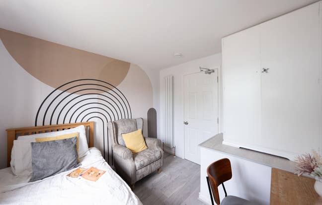 Double room ensuite bathroom nr science park Main Photo