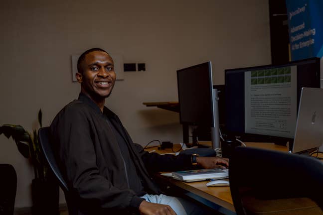 26M engineer seeking room near Victorian line Main Photo