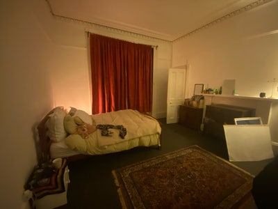 Light bottom floor double bedroom  Main Photo