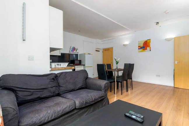 1 bed flat 5 mint Bethnal Green stn.night buses  Main Photo