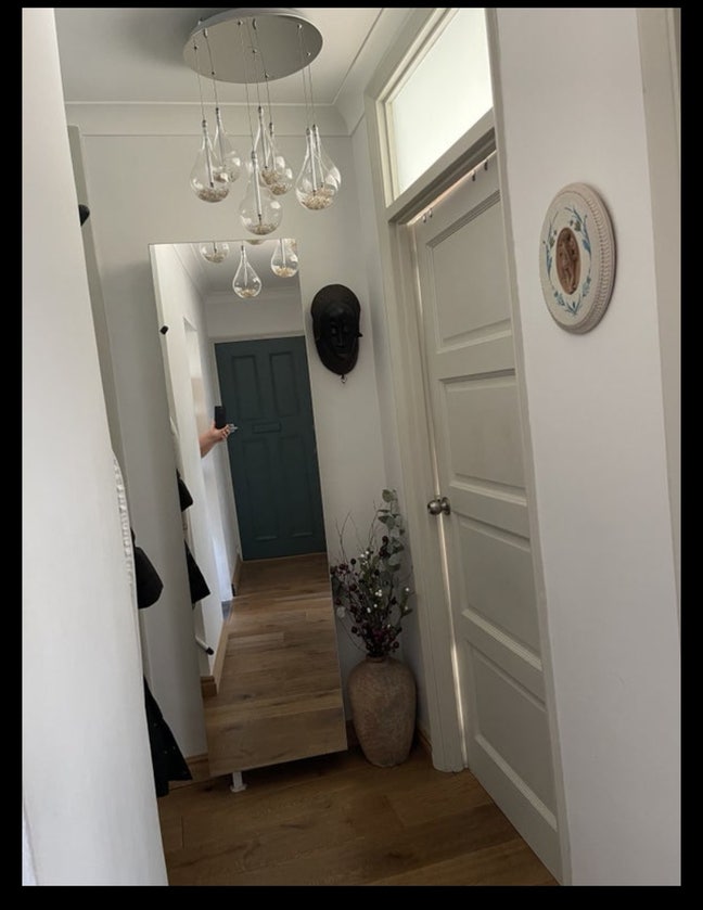 Large Quiet Double bedroom in Richmond Incl.bills Main Photo